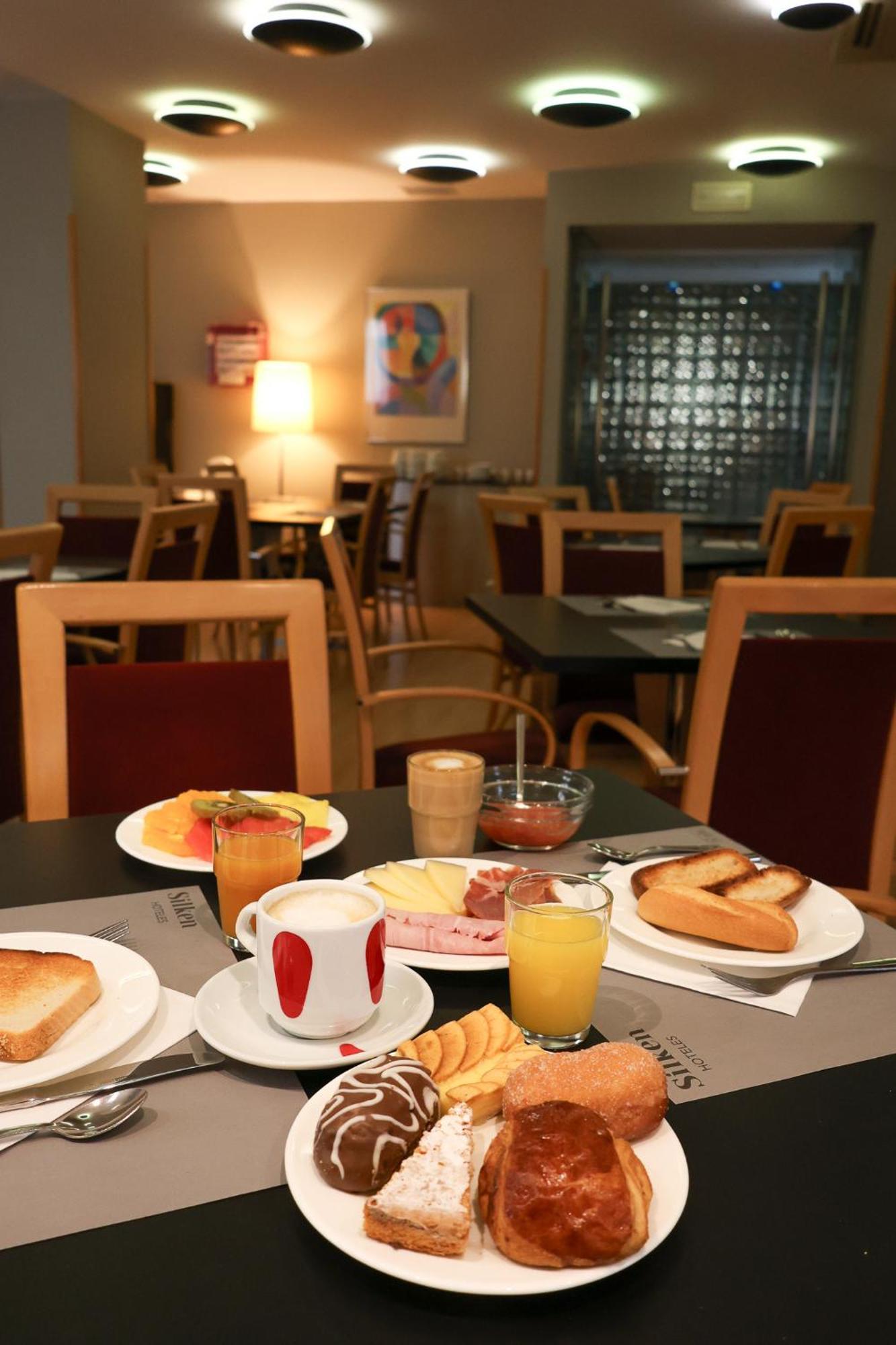 Silken Alfonso X Hotel Ciudad Real Ngoại thất bức ảnh